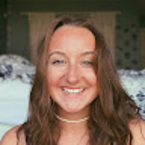 Meet your Posher, Abby